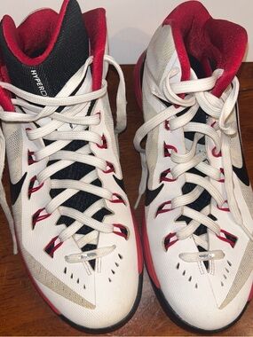 Nike White Black Red High-Top Basketball Shoes